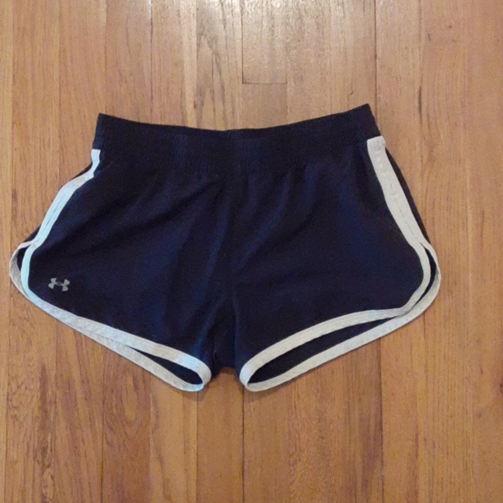 Under Armour Black Running Shorts Size Small